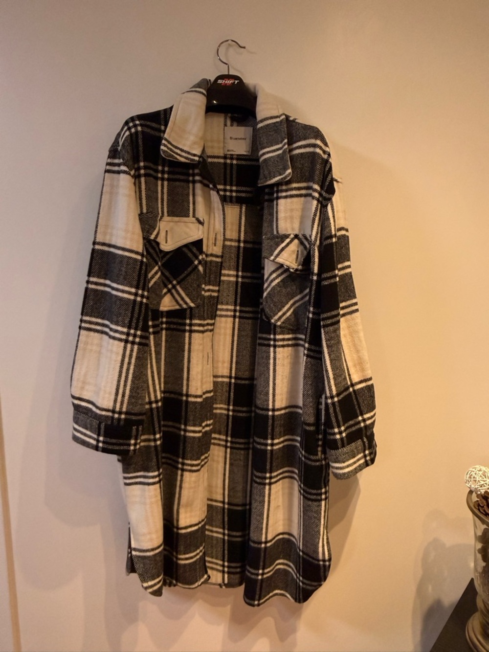 Women's long Black & White Plaid Shacket Jacket